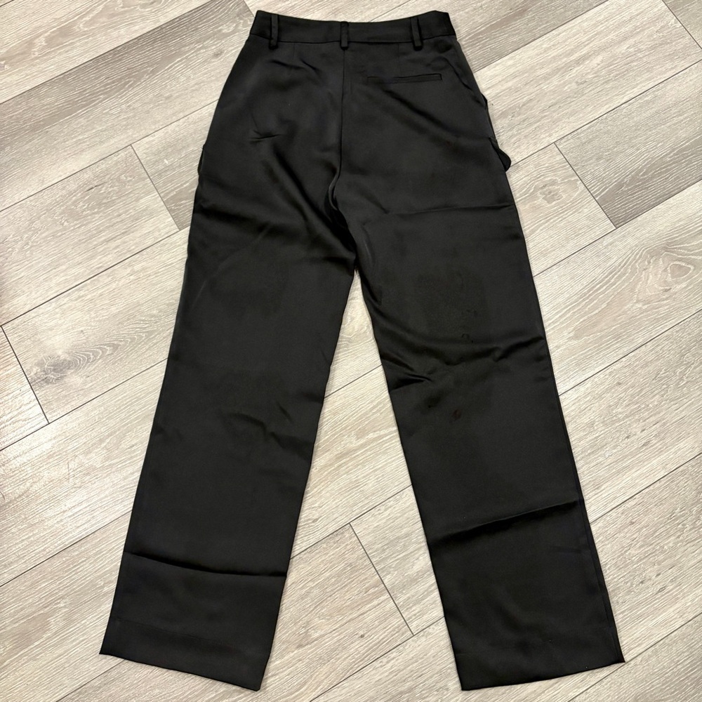 NWOT Noli Milan Black Satin Cargo Pants Size 2 - Picture 5 of 11